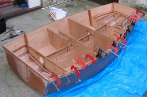 Pram dinghy - fitting the rubbing strake